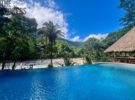 Villas at Pico Bonito