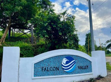 Falcon Valley Lot#11 Santos Guardiola, Roatan