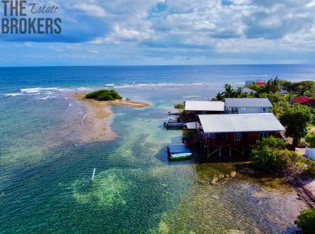 Waterfront Home with Boat Calabash Point