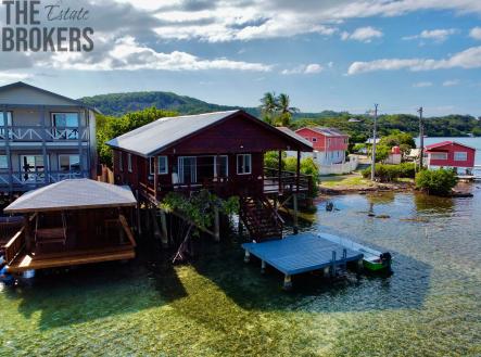 Waterfront Home with Boat Calabash Point