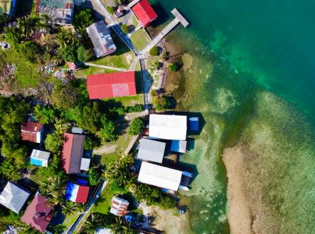 Waterfront Home with Boat Calabash Point