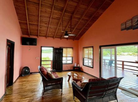 Waterfront Home with Boat Calabash Point