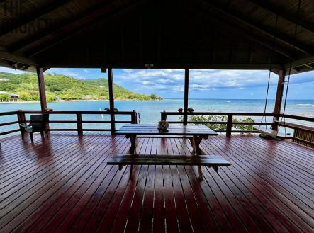 Waterfront Home with Boat Calabash Point