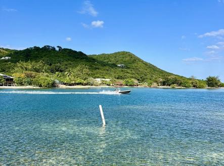 Waterfront Home with Boat Calabash Point