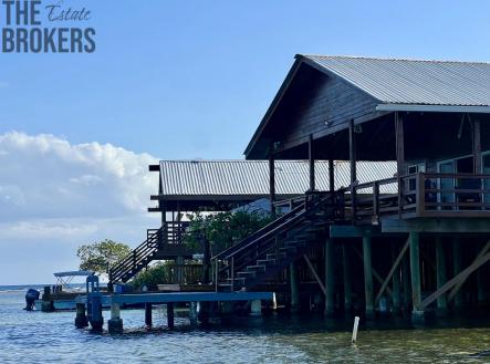 Waterfront Home with Boat Calabash Point