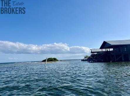 Waterfront Home with Boat Calabash Point