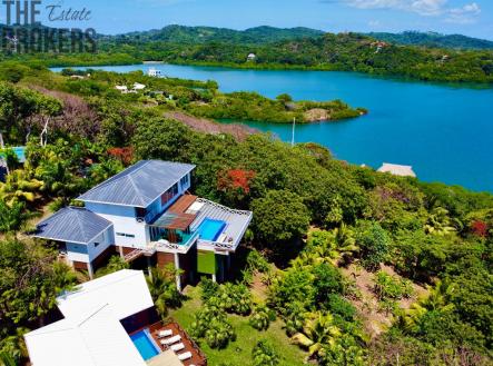 LUXURY 3BD & 3.5BT Home First Bight, Roatan