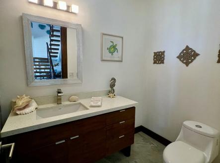 LUXURY 3BD & 3.5BT Home First Bight, Roatan