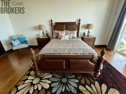 LUXURY 3BD & 3.5BT Home First Bight, Roatan