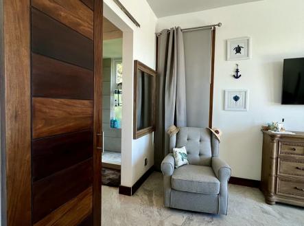 LUXURY 3BD & 3.5BT Home First Bight, Roatan