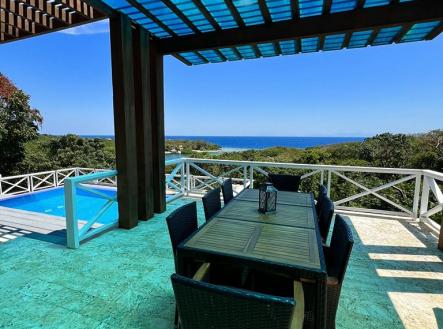 LUXURY 3BD & 3.5BT Home First Bight, Roatan