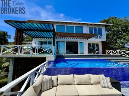 LUXURY 3BD & 3.5BT Home First Bight, Roatan