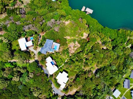 LUXURY 3BD & 3.5BT Home First Bight, Roatan