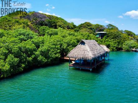 LUXURY 3BD & 3.5BT Home First Bight, Roatan