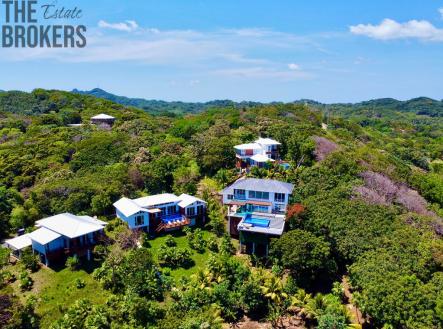 LUXURY 3BD & 3.5BT Home First Bight, Roatan