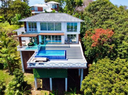 LUXURY 3BD & 3.5BT Home First Bight, Roatan