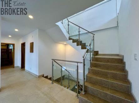 The Marina Home, 5BD & 4BT Jonesville Point, Roatan