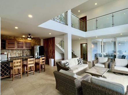 The Marina Home, 5BD & 4BT Jonesville Point, Roatan
