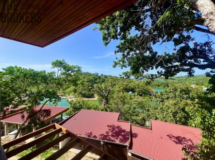 The Marina Home, 5BD & 4BT Jonesville Point, Roatan