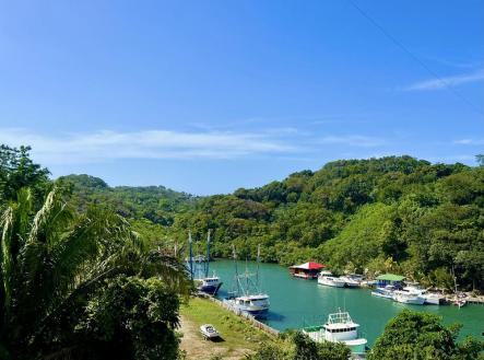 The Marina Home, 5BD & 4BT Jonesville Point, Roatan