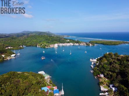 The Marina Home, 5BD & 4BT Jonesville Point, Roatan