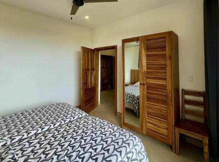 The Marina Home, 5BD & 4BT Jonesville Point, Roatan