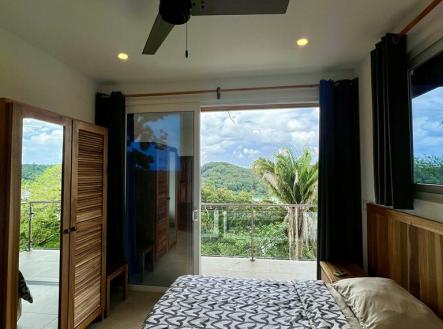 The Marina Home, 5BD & 4BT Jonesville Point, Roatan