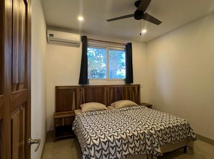 The Marina Home, 5BD & 4BT Jonesville Point, Roatan