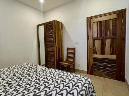 The Marina Home, 5BD & 4BT Jonesville Point, Roatan