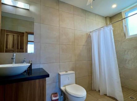 The Marina Home, 5BD & 4BT Jonesville Point, Roatan