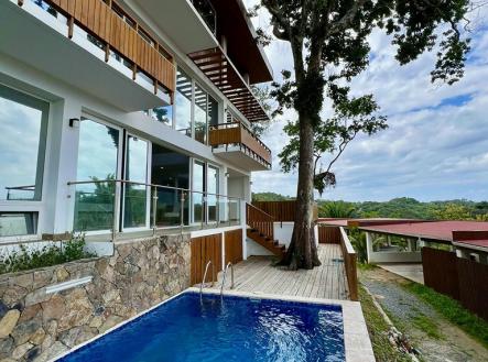 The Marina Home, 5BD & 4BT Jonesville Point, Roatan