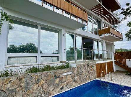 The Marina Home, 5BD & 4BT Jonesville Point, Roatan