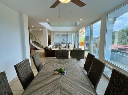 The Marina Home, 5BD & 4BT Jonesville Point, Roatan