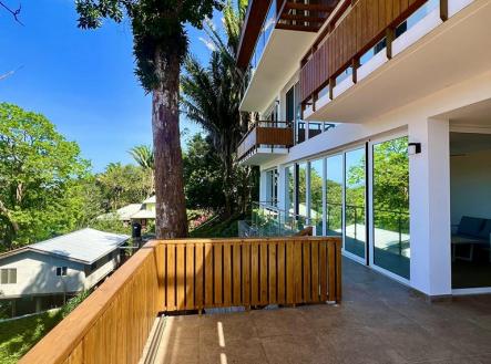 The Marina Home, 5BD & 4BT Jonesville Point, Roatan