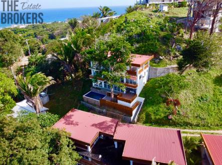 The Marina Home, 5BD & 4BT Jonesville Point, Roatan