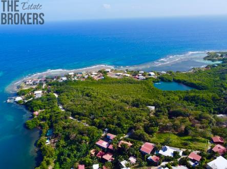 The Marina Home, 5BD & 4BT Jonesville Point, Roatan
