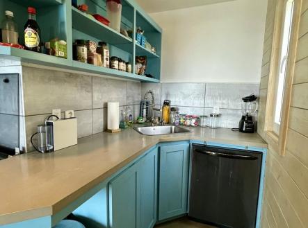 Blue House Czech Village, Roatan