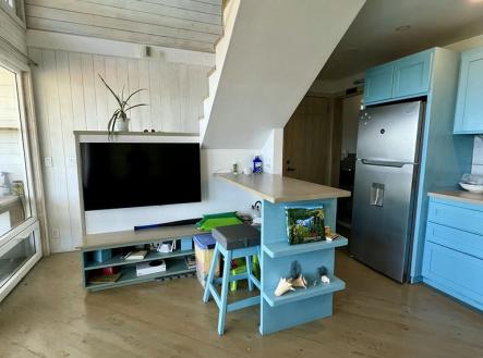 Blue House Czech Village, Roatan