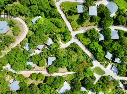 2BD&2BT Wooden Bungalow Diamond Hill Resort, Roatan