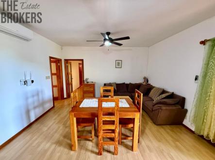 2BD&2BT Wooden Bungalow Diamond Hill Resort, Roatan