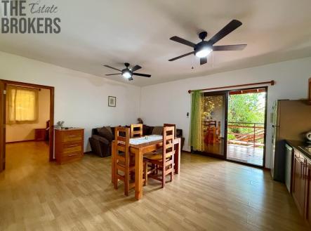 2BD&2BT Wooden Bungalow Diamond Hill Resort, Roatan