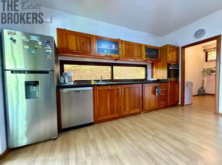 2BD&2BT Wooden Bungalow Diamond Hill Resort, Roatan