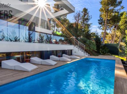 Prodej domu/vily, 517 m²