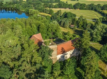 Prodej historického objektu, 7 927 m²