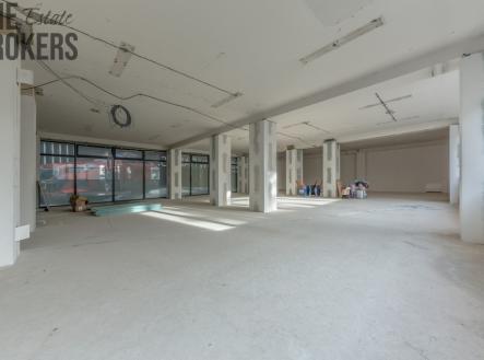 Pronájem kanceláře, 263 m²