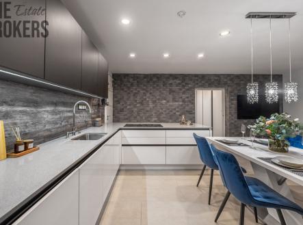 Pronájem domu/vily, 130 m²