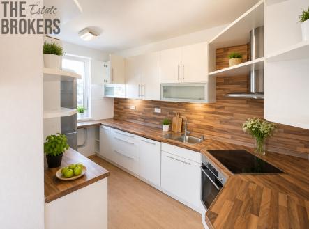 Pronájem bytu, 3+kk, 75 m²