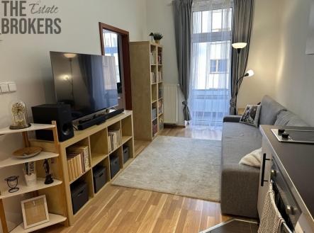 Pronájem bytu, 2+kk, 36 m²
