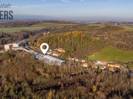 Pronájem skladu, 2 500 m²