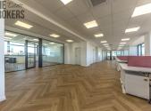 Pronájem kanceláře, 375 m²
